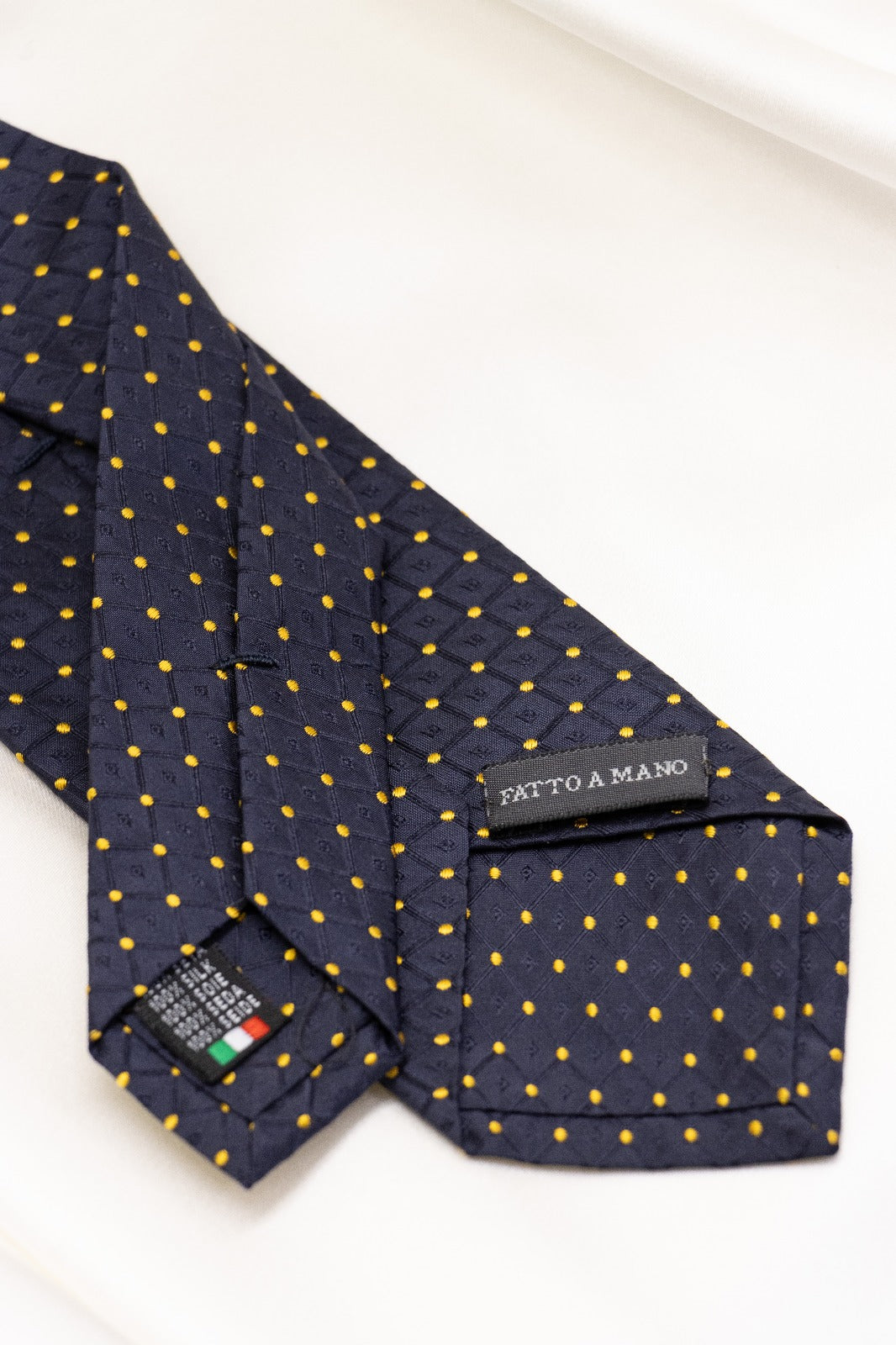Cravatta Incappucciata in Pura Seta Blu pois Giallo