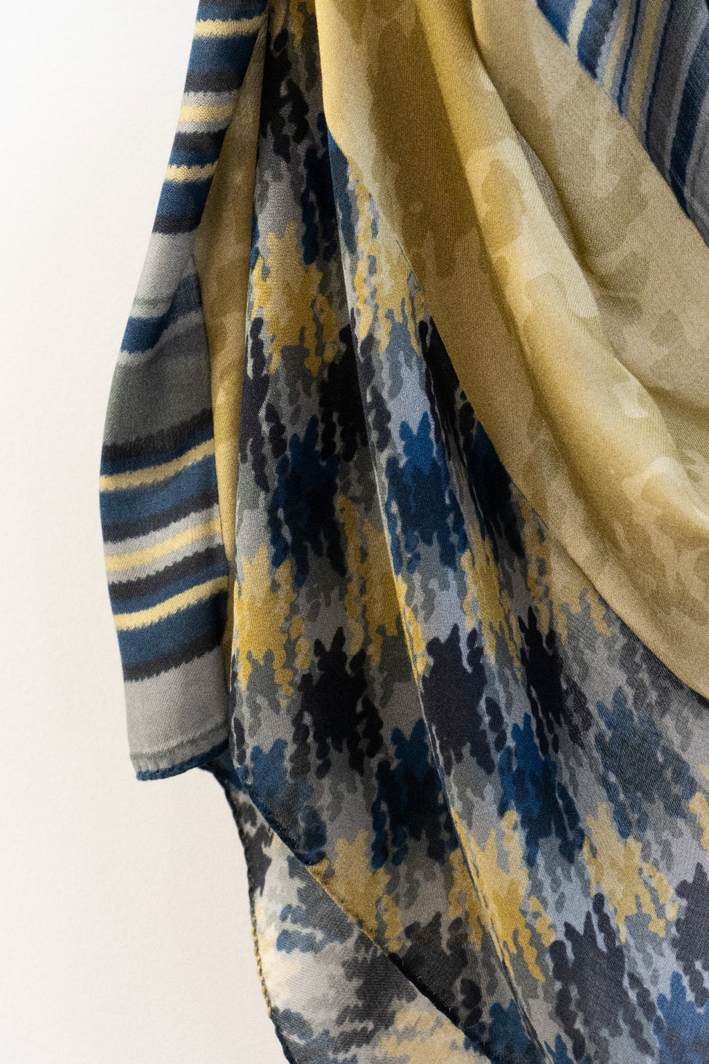 Pashmina Modal e Cachemire Geometrica