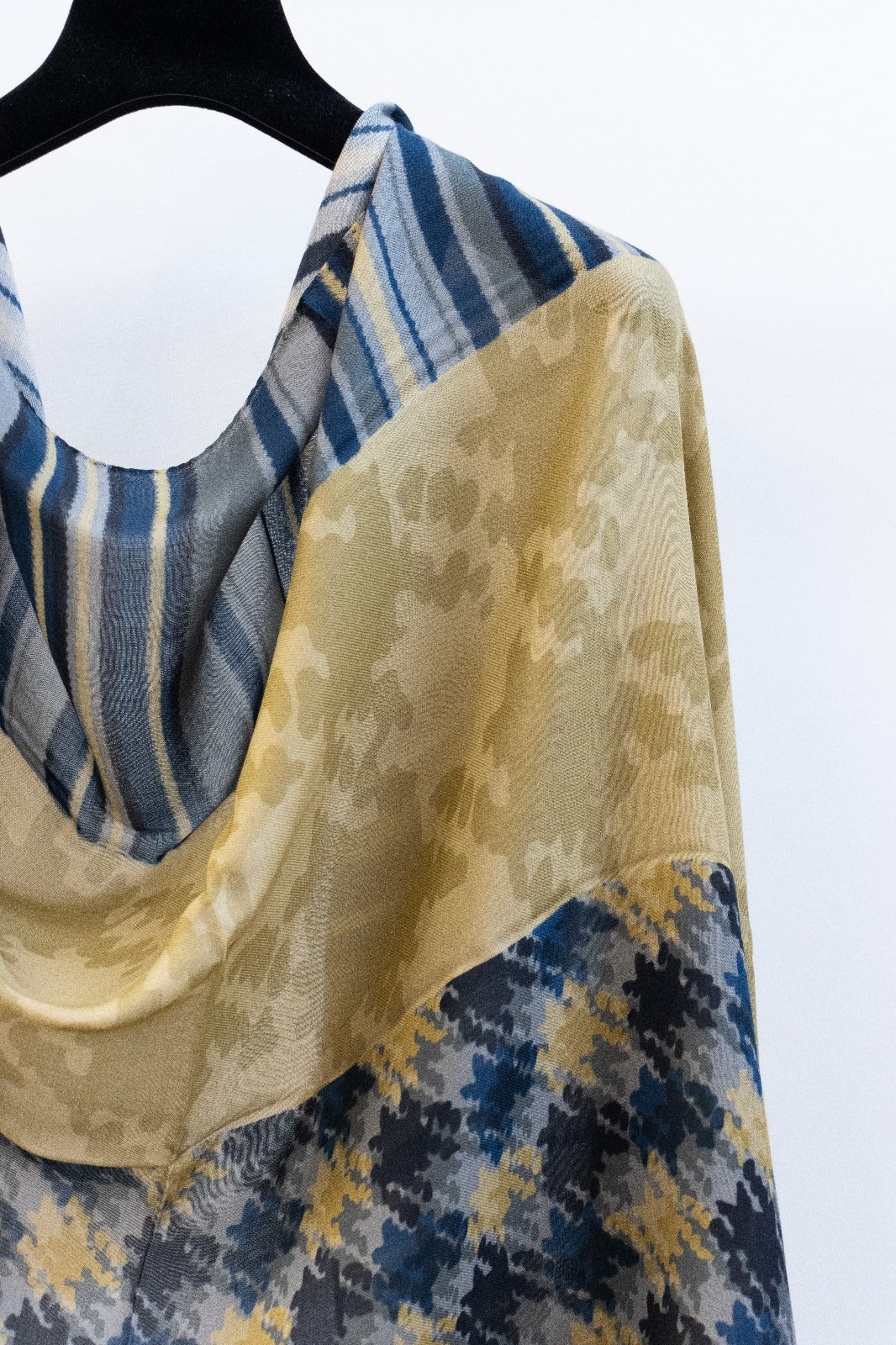Pashmina Modal e Cachemire Geometrica