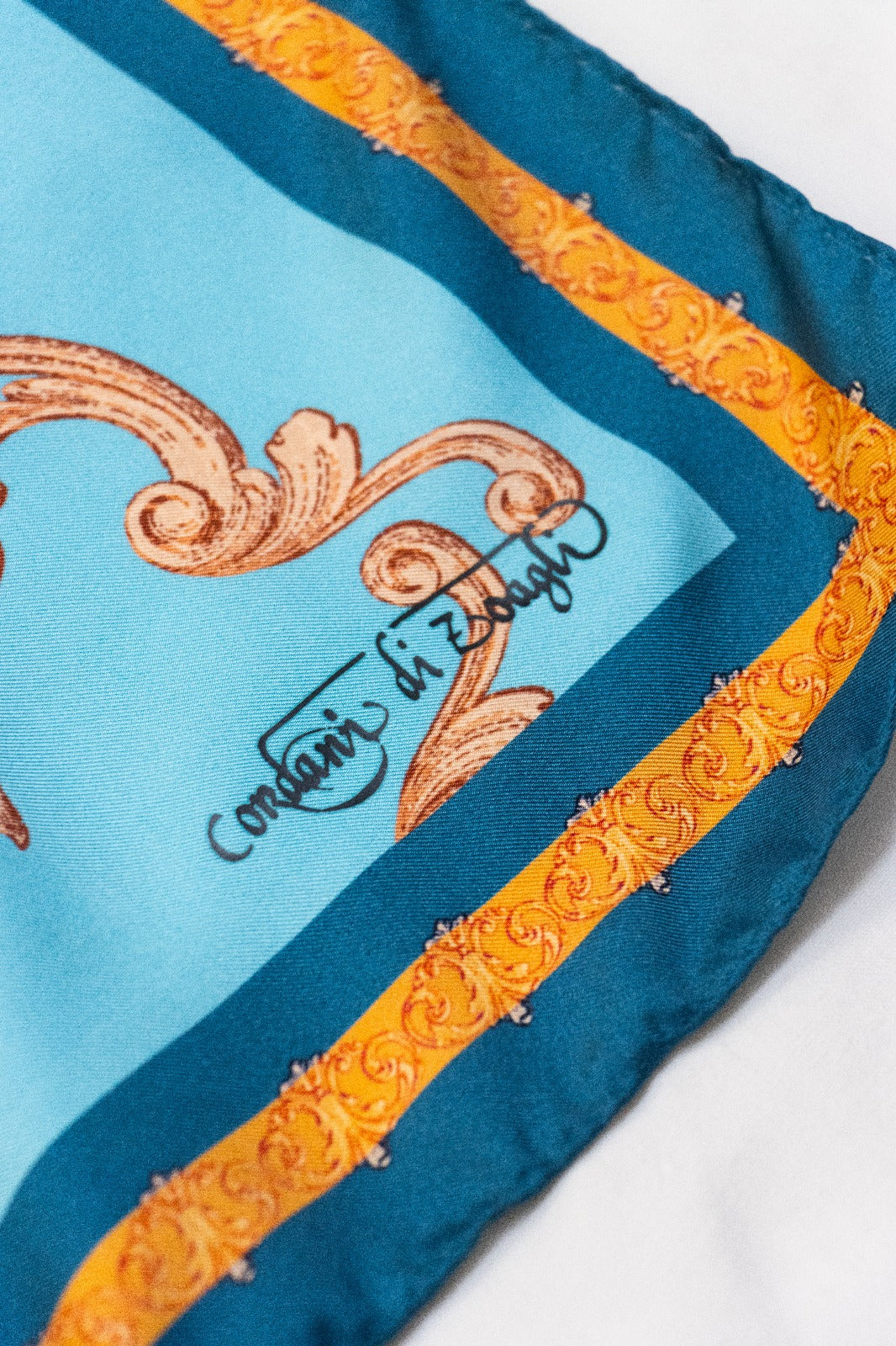 Foulard Classico in Twill di Pura Seta