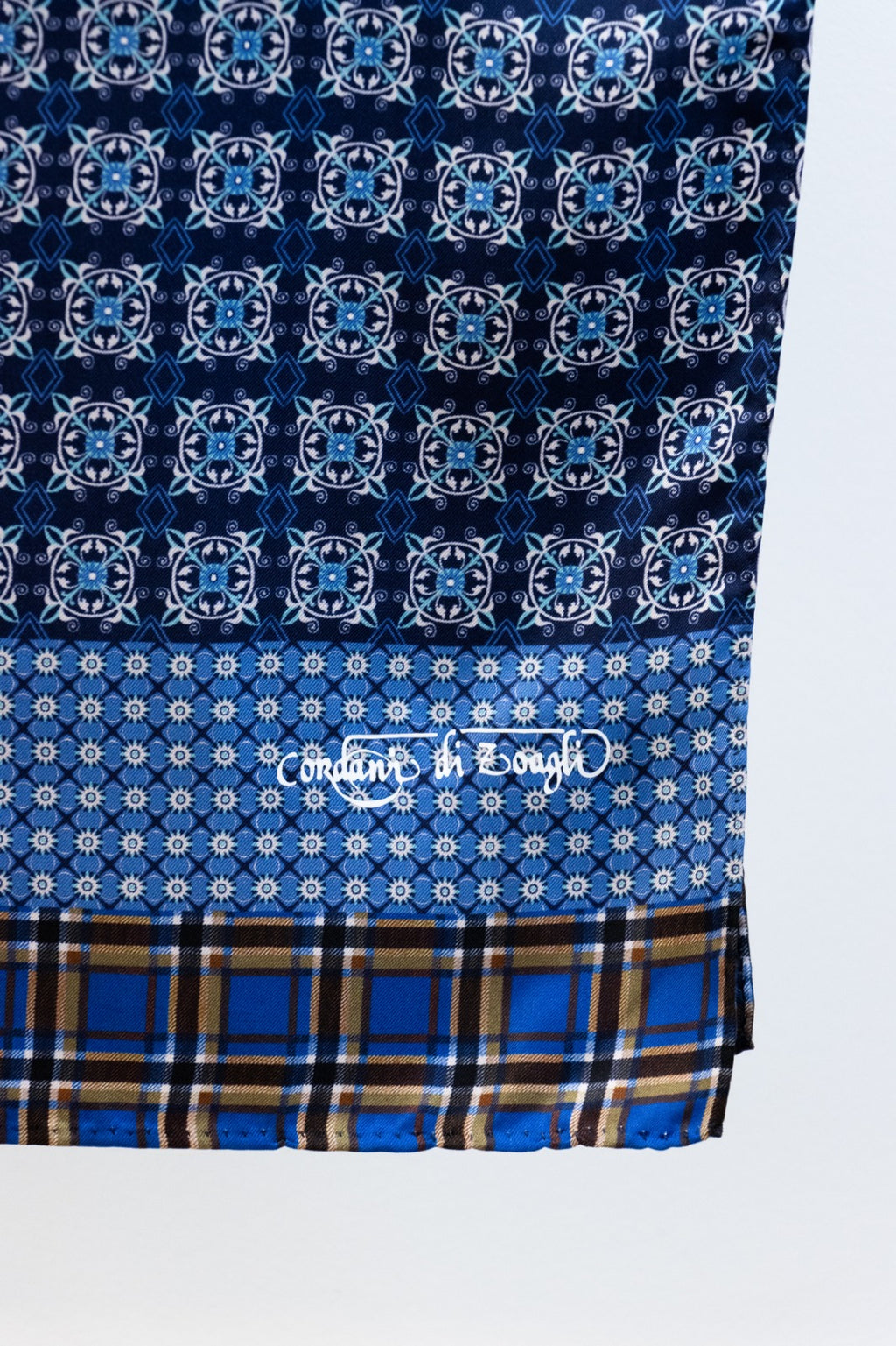 Sciarpa classica in Twill di Pura Seta