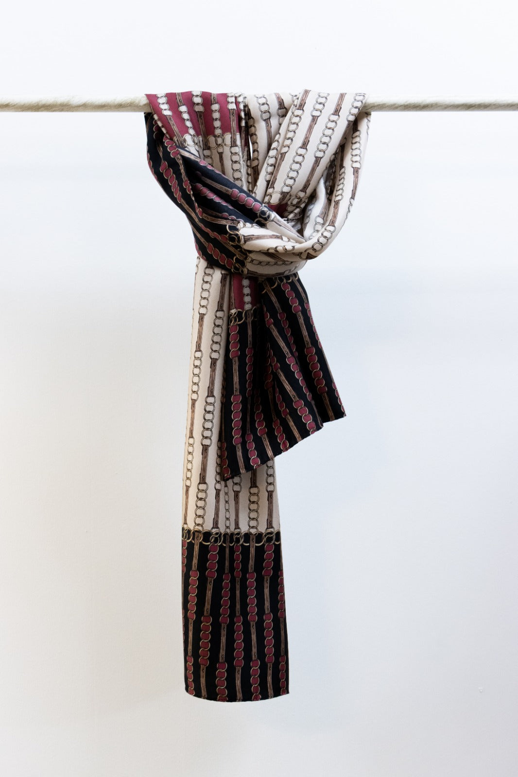 Sciarpa classica in Twill di Pura Seta