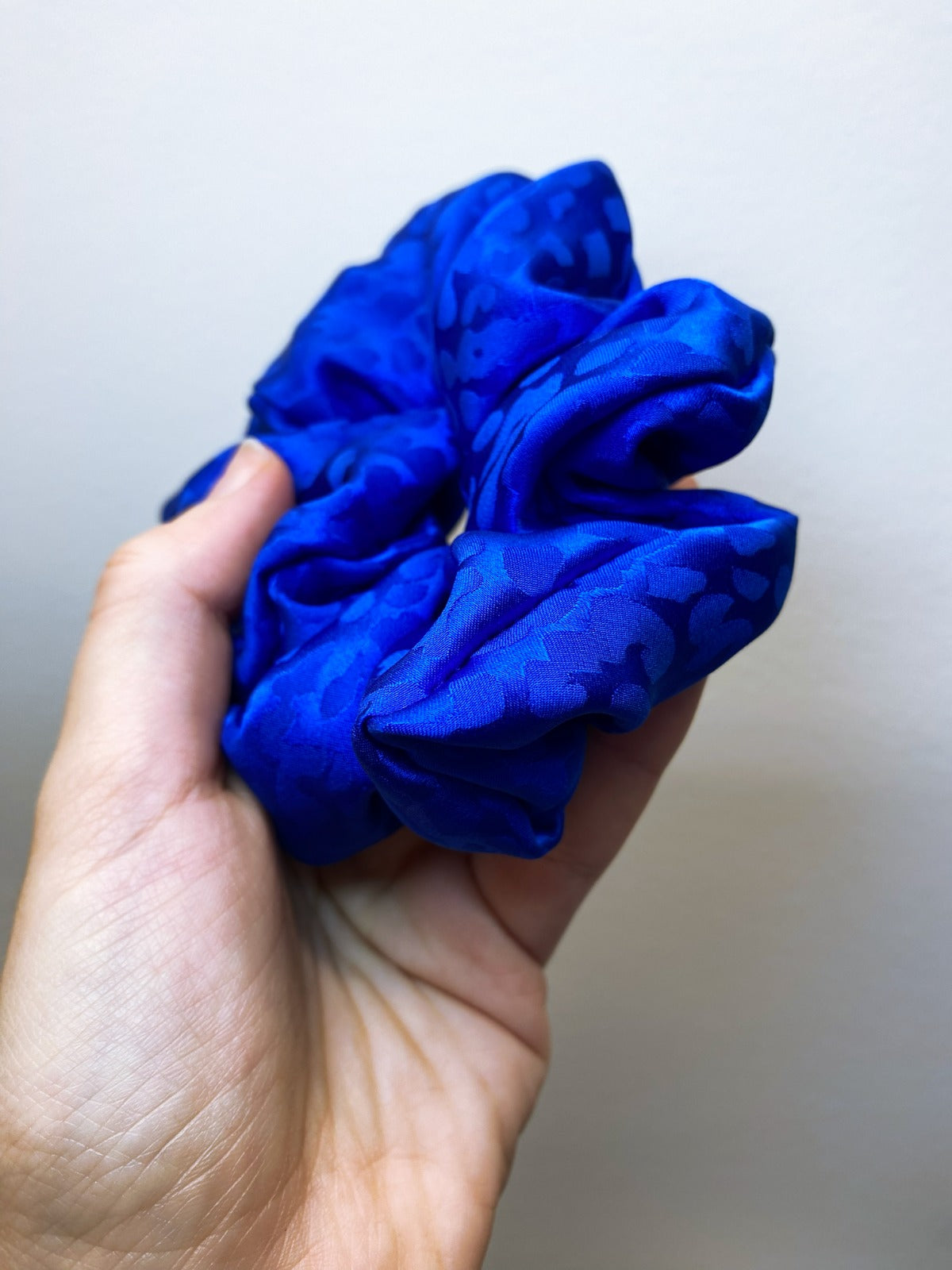 Scrunchies Pura Seta blu cina