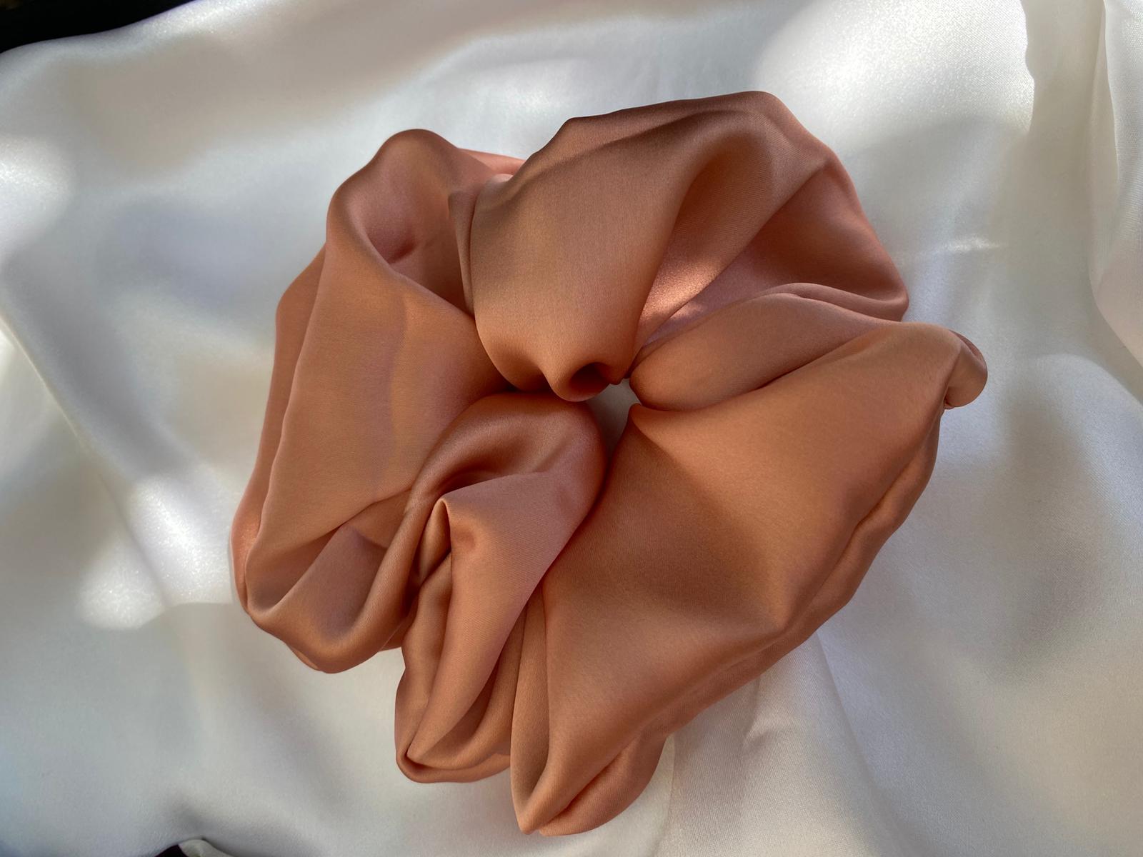 Scrunchies Pura Seta raso cipria