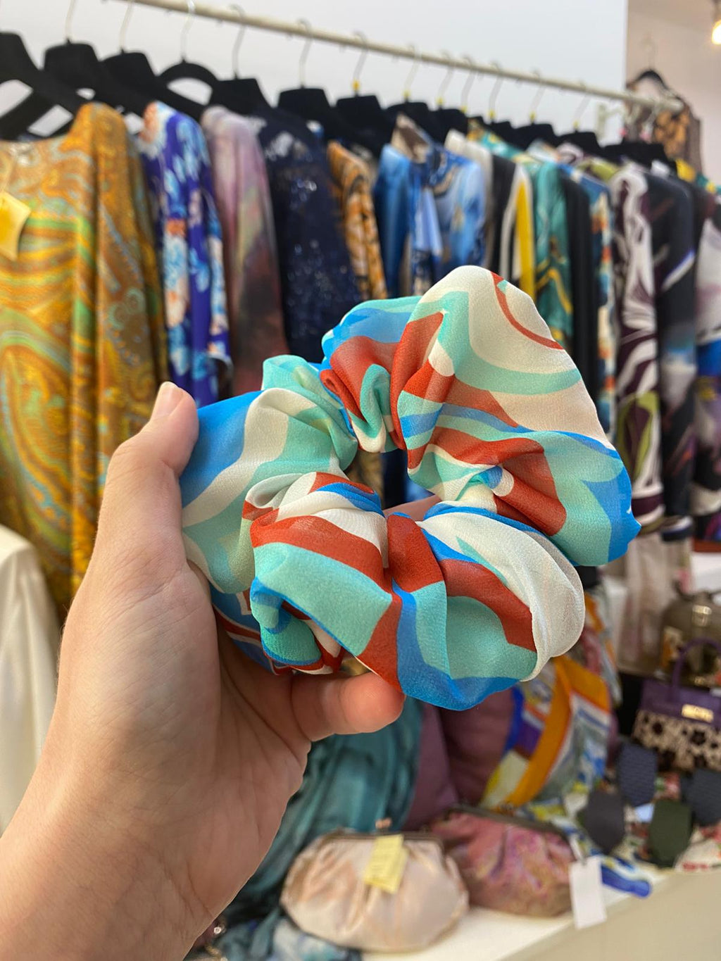 Scrunchies Georgette Pura Seta geometrico