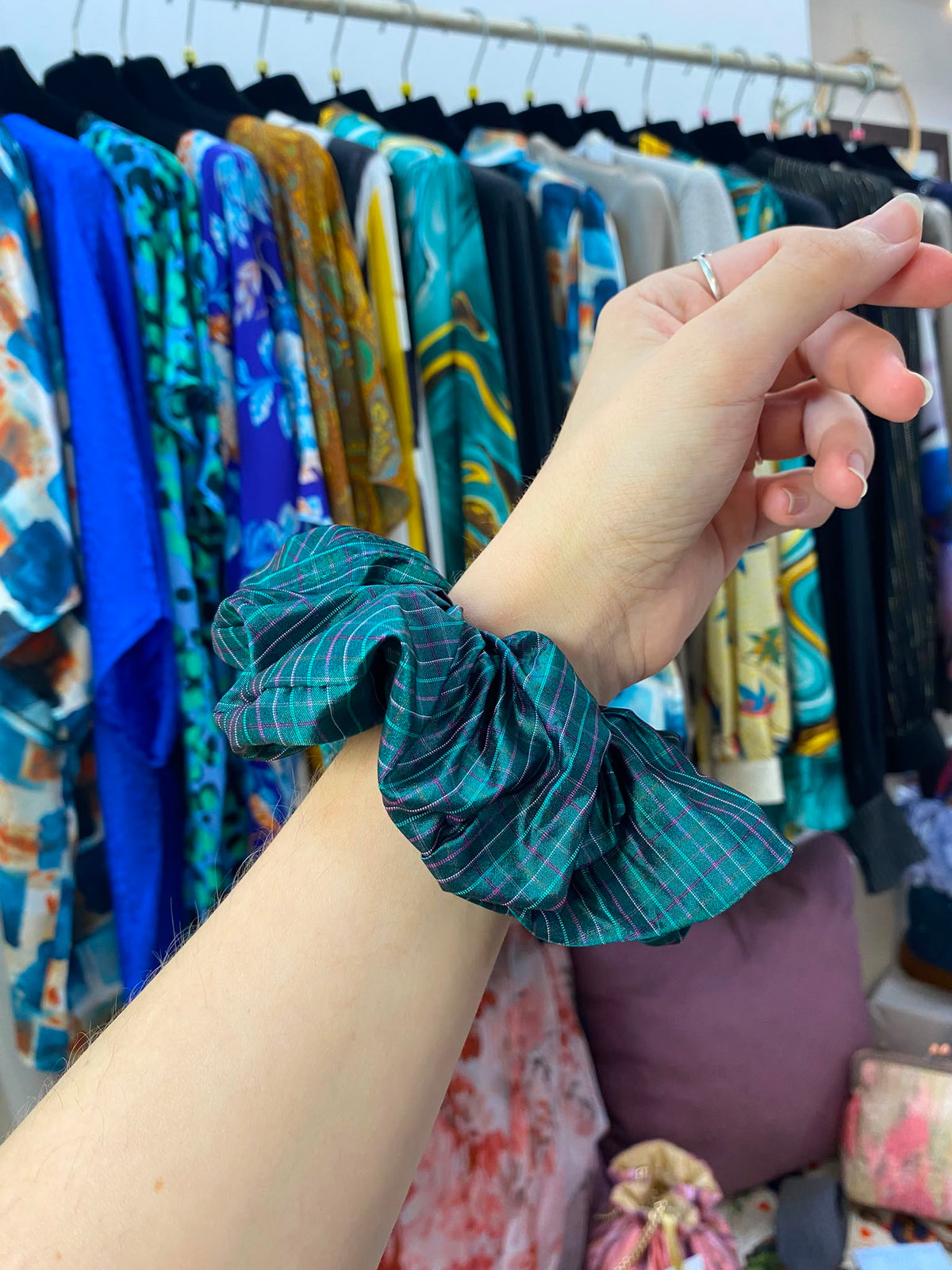 Scrunchies Pura Seta quadretti verdi