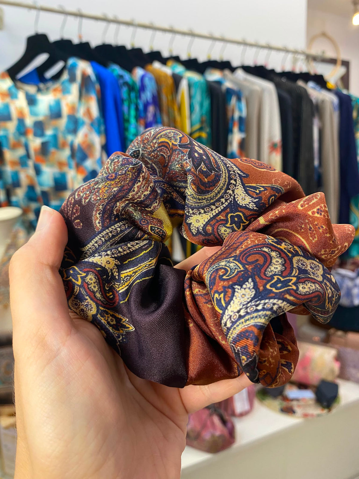 Scrunchies Pura Seta disegno Cachemire