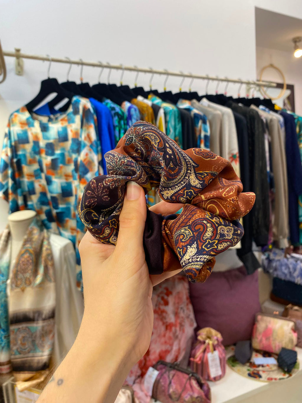 Scrunchies Pura Seta disegno Cachemire
