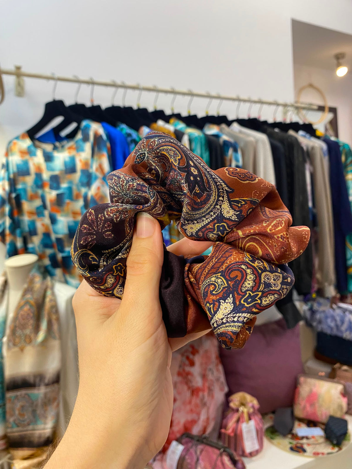 Scrunchies Pura Seta disegno Cachemire