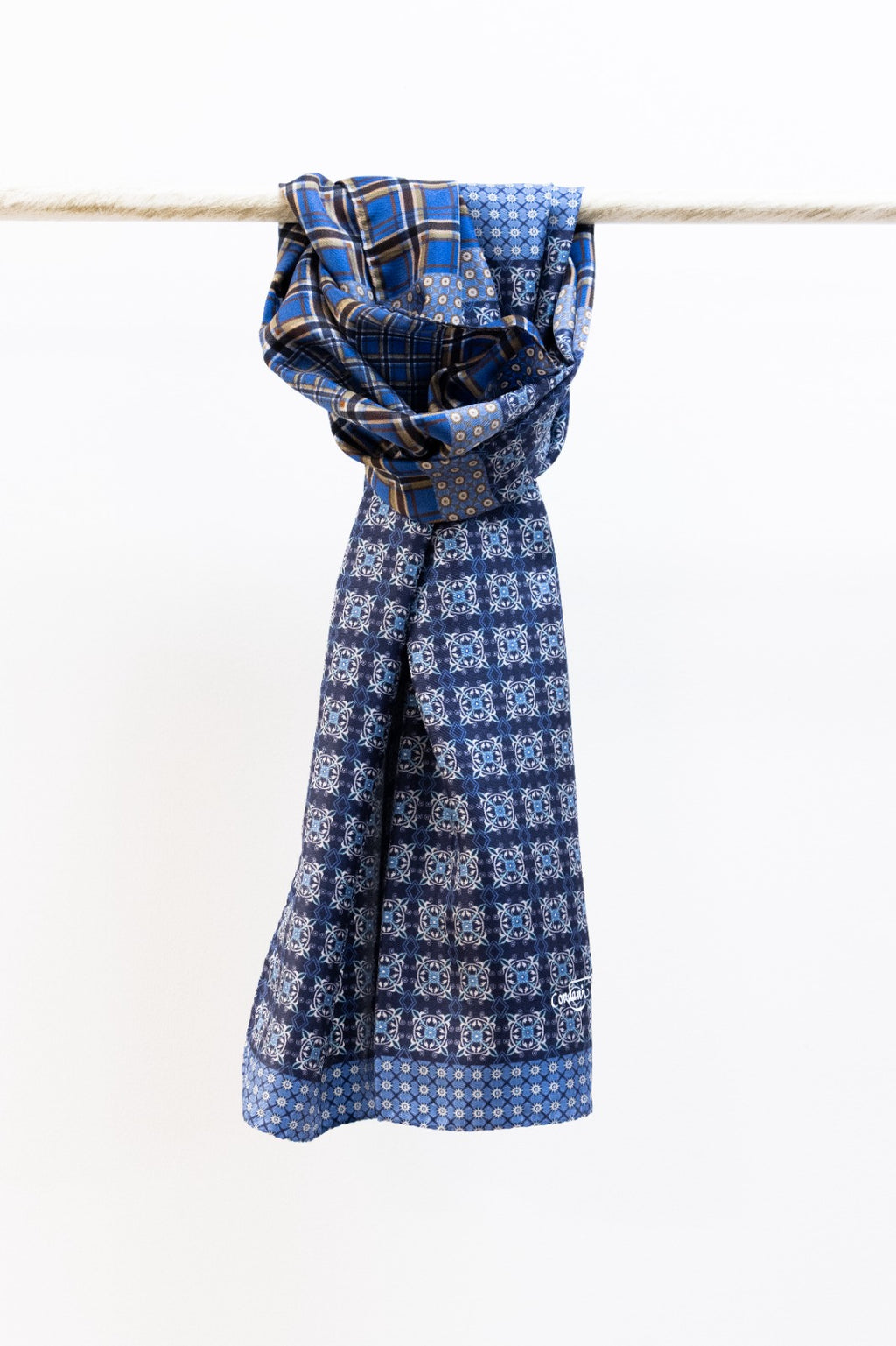 Sciarpa classica in Twill Blu e Nocciola
