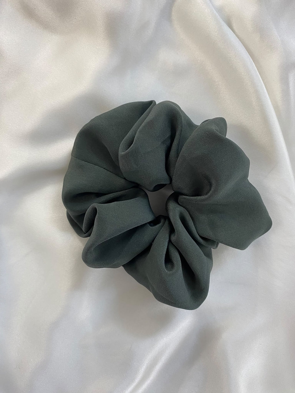 Scrunchies Pura Seta Verde Salvia