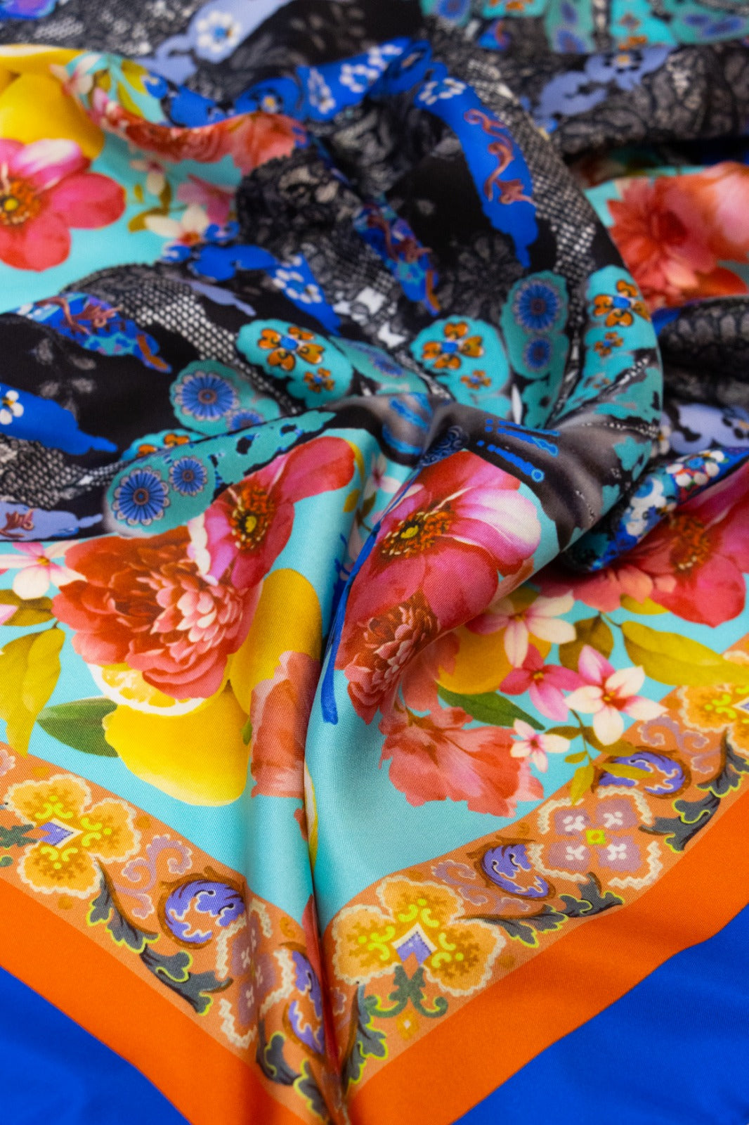 Foulard Classico in Twill di Pura Seta